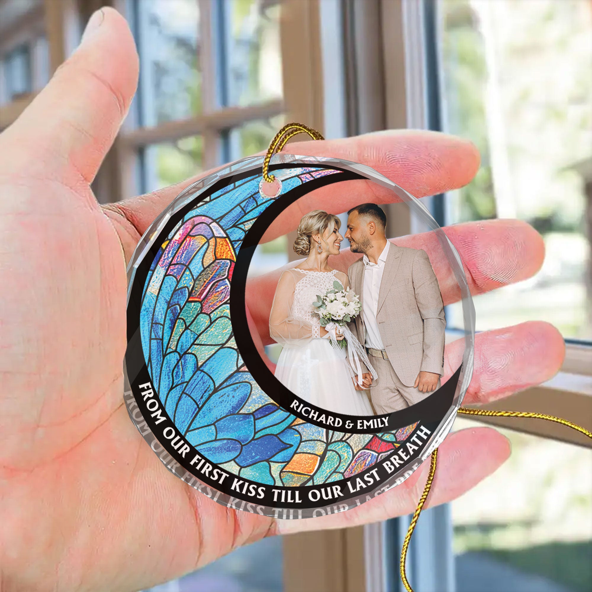 MOCKUP 4_19879f99 cc75 46aa bc5f f1a86a17809f