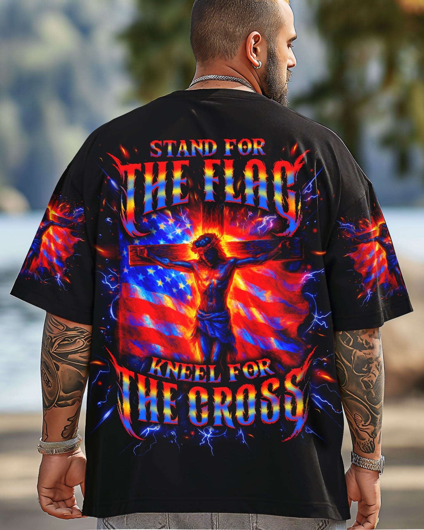 bbart1711_A_fat_man_model_wearing_an_oversized_black_t shirt_wi_c1f88697 5ca0 4f51 a6e2 06547ab464fc