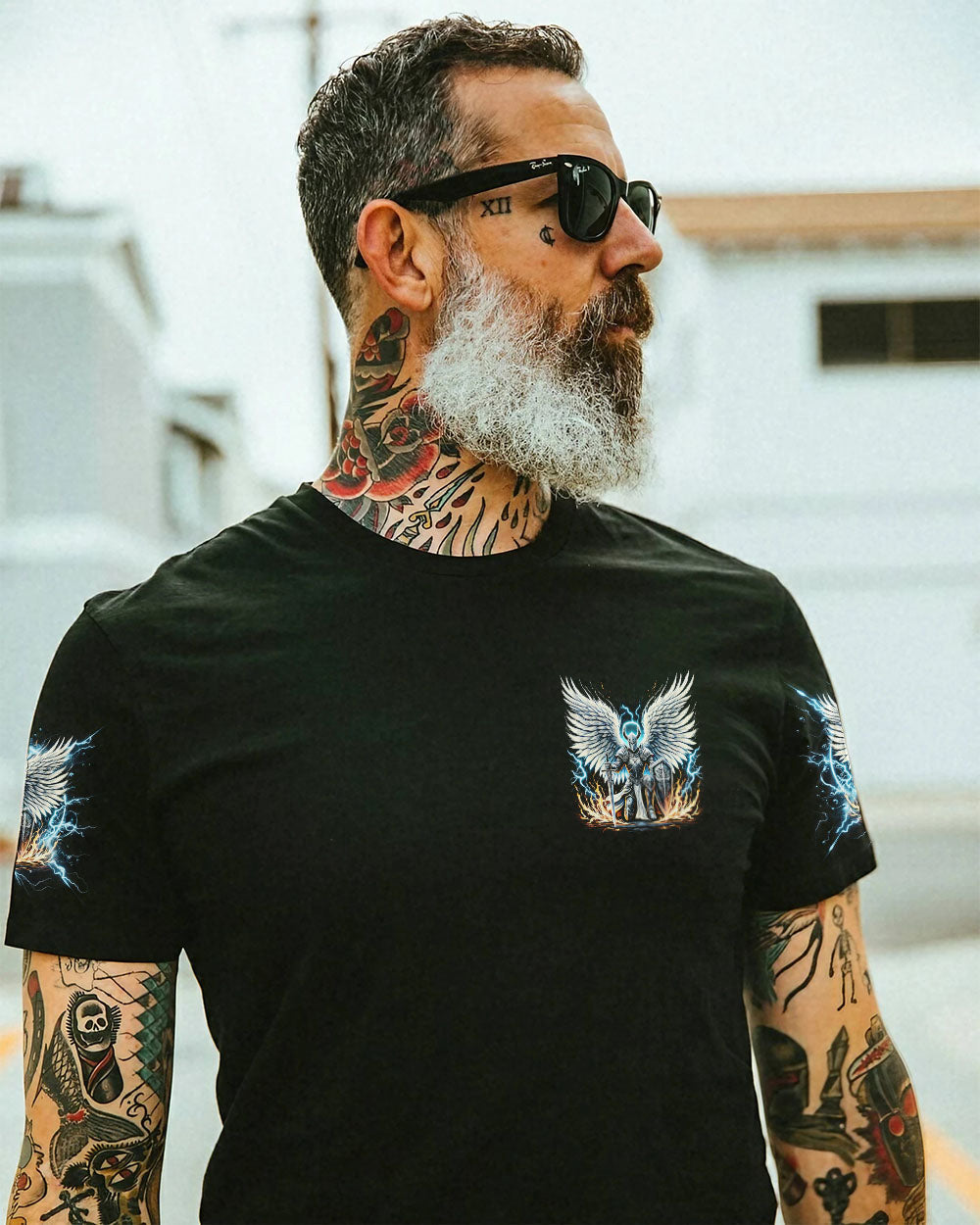 chirstan cloth Tlno05022518