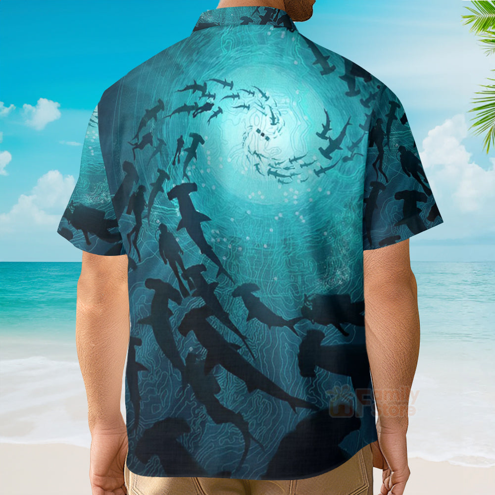 mk man back 2_b20bfb15 9610 44a1 8697 a75d485c34b5