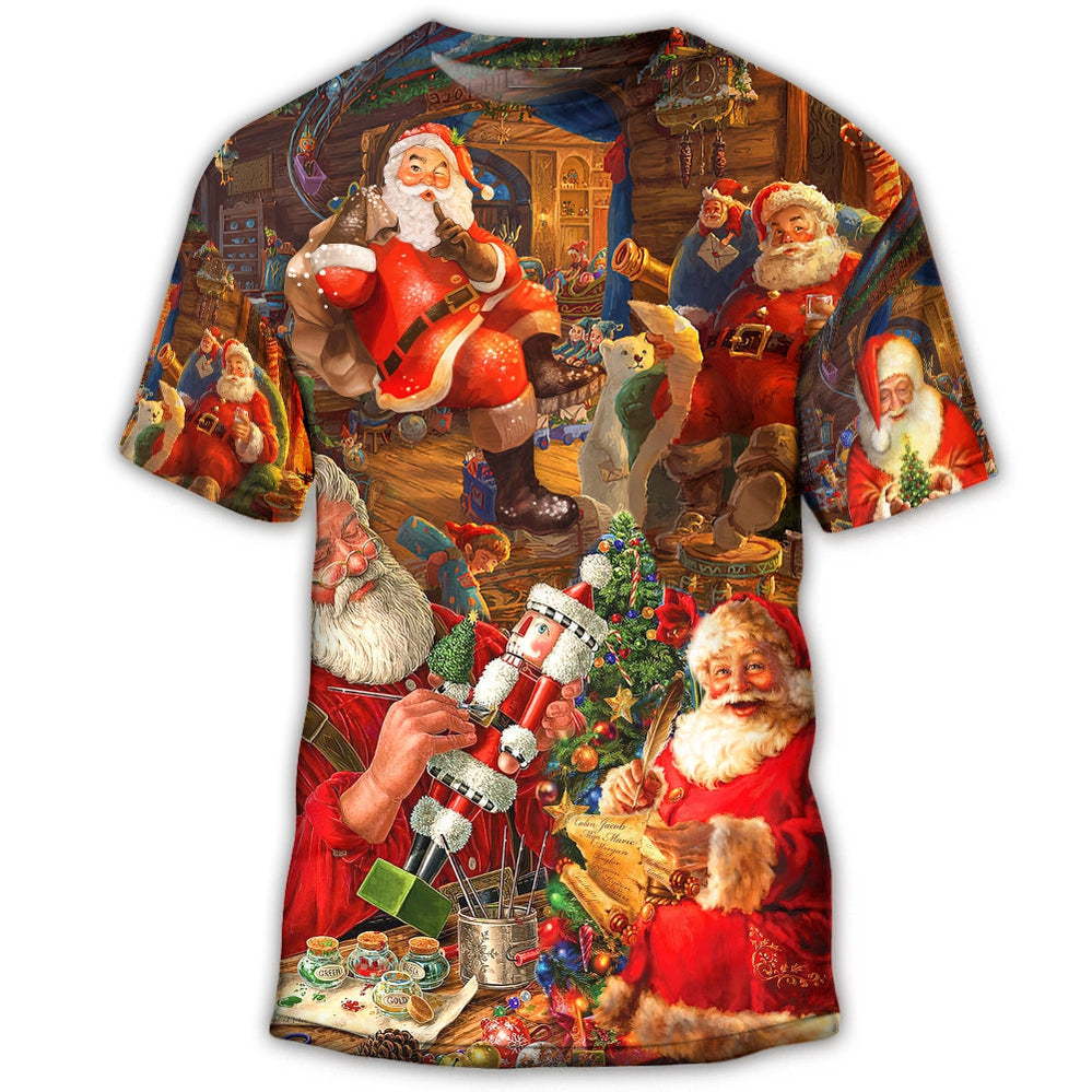 Christmas Funny Santa Claus Xmas Is Coming Art Style T-Shirt