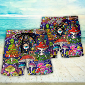Hippie Mushroom Aliens Stay Hippie Colorful Art Beach Short