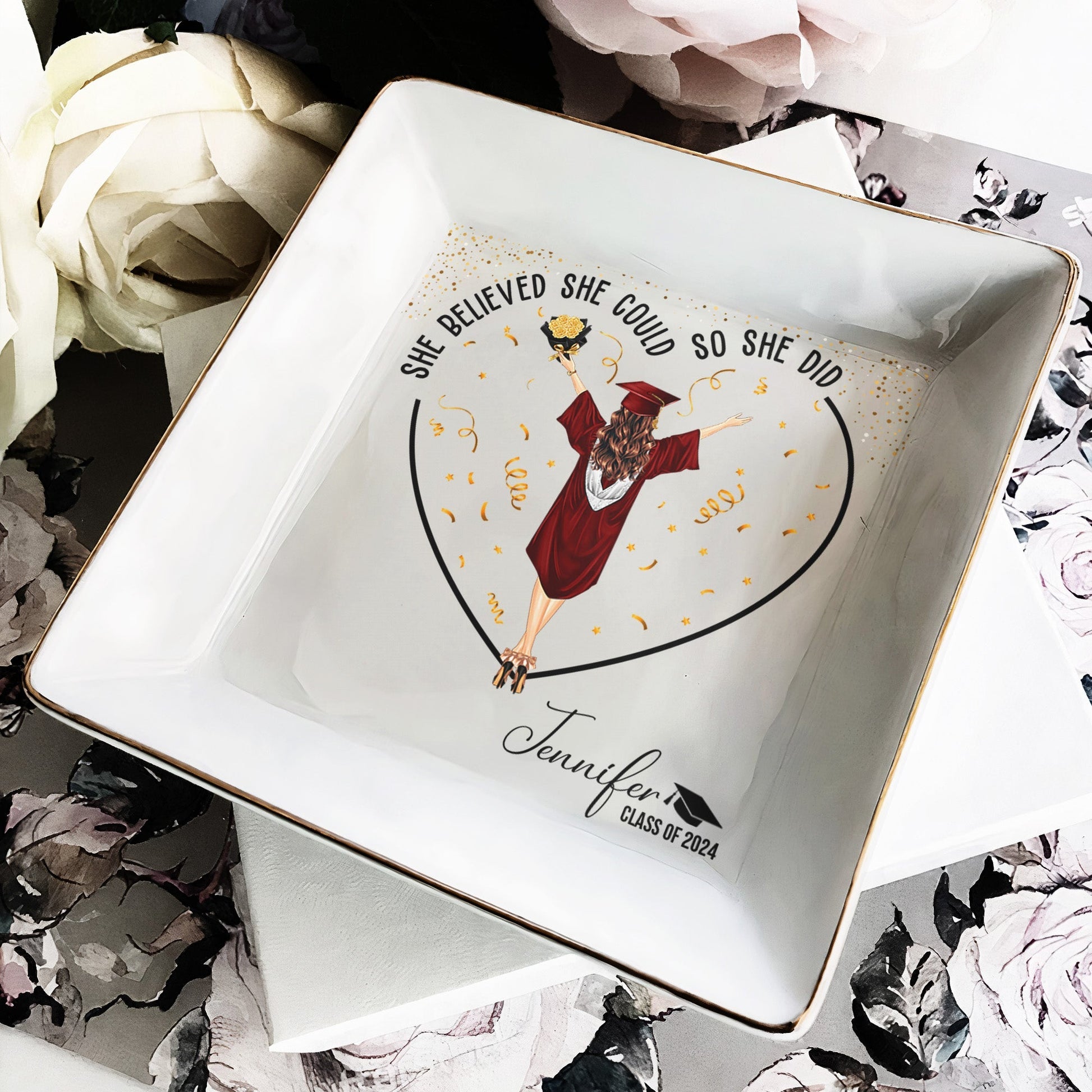 Gradution Gifts She Believed She Could So She Did Personalized Jewelry Dish_2