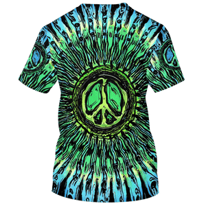 Hippie Beautiful Mother Nature Hugs The Earth - T-Shirt