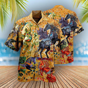 Horse The World Is A Better Place With Horses - Hawaiian Shirt