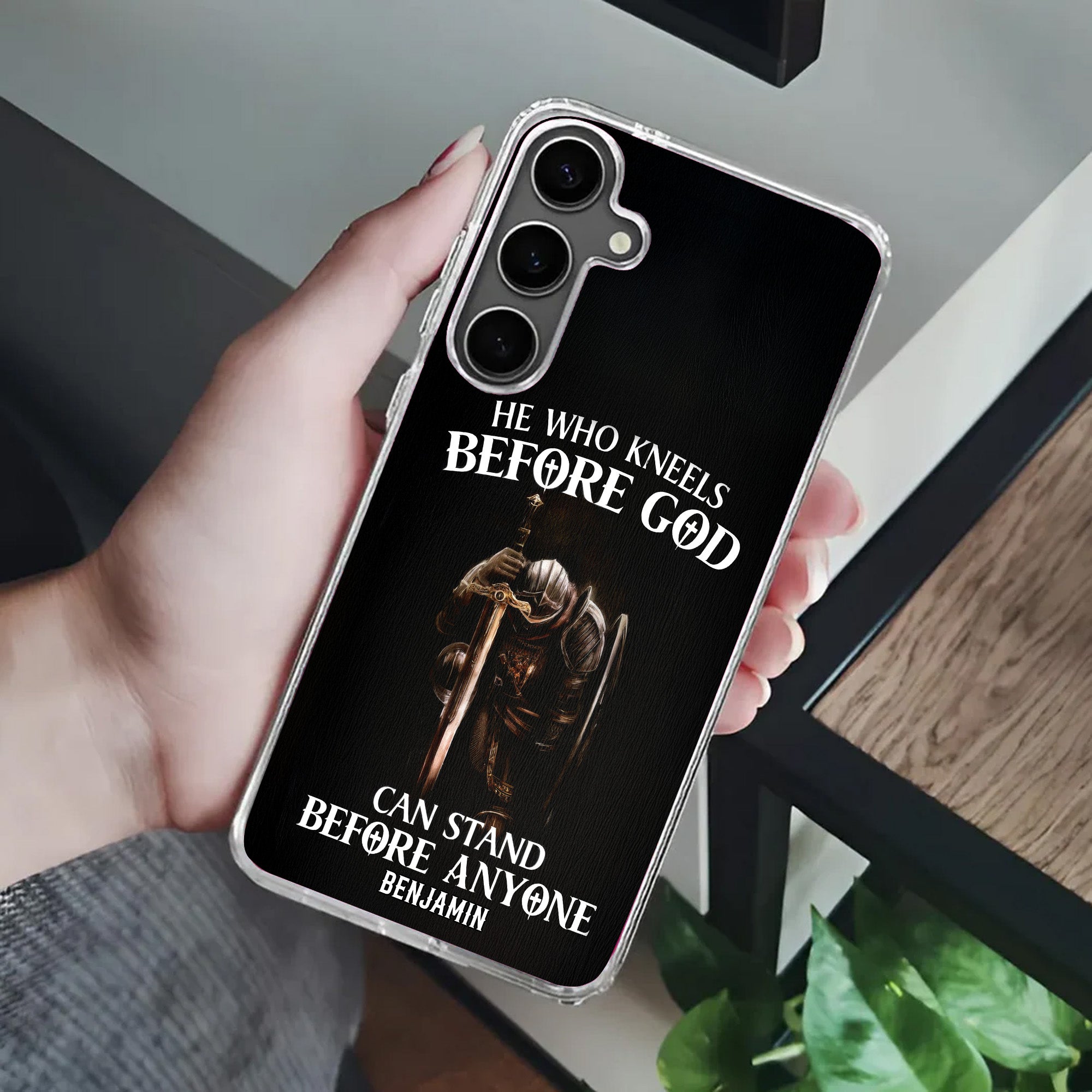 MOCKUP4_5636755b 40f8 415f b788 4d81b2eb55bf