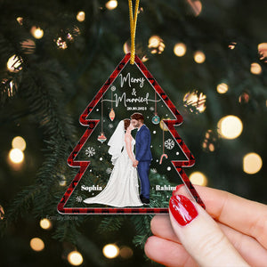 Merry & Married - Gift for Couples, Wedding - Personalized Acrylic Ornament - CL30