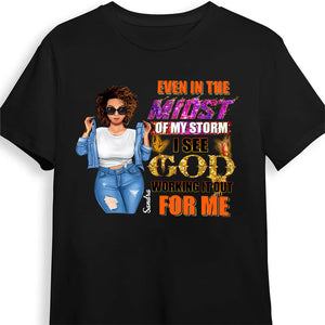 Queen's Midst Through the Storm, God Work's it Out  - Personalized T-shirt- Juneteenth, Birthday Gift For Black Woman | GR3