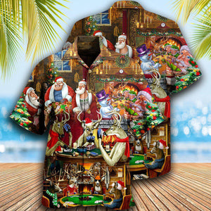 Poker Gambling Santa And Friends Play Poker Style - Hawaiian Shirt