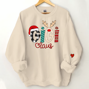 Custom Family Name Gigi 2 Claus - Personalized Sweatshirt - Best Christmas Gift For Grandma, Mom, Family Member - NH96