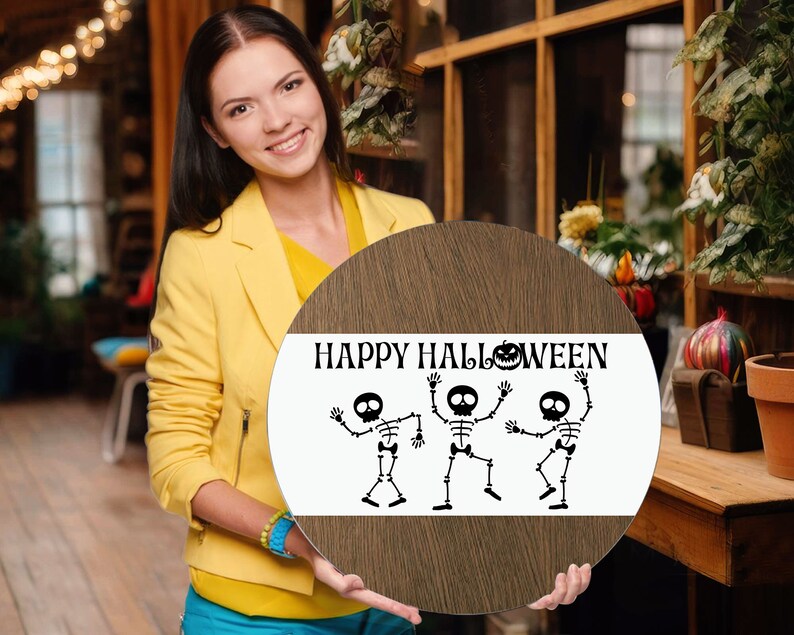 Happy Halloween Skeleton Dancing Welcome Round Wood Sign